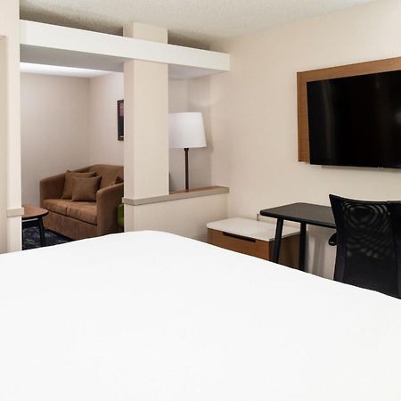 Fairfield Inn & Suites Greensboro Wendover Luaran gambar