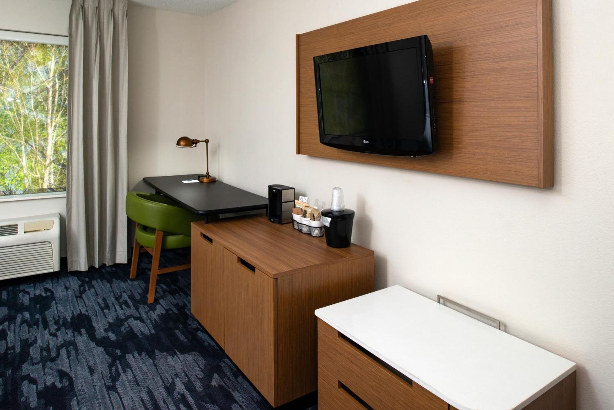 Fairfield Inn & Suites Greensboro Wendover Luaran gambar