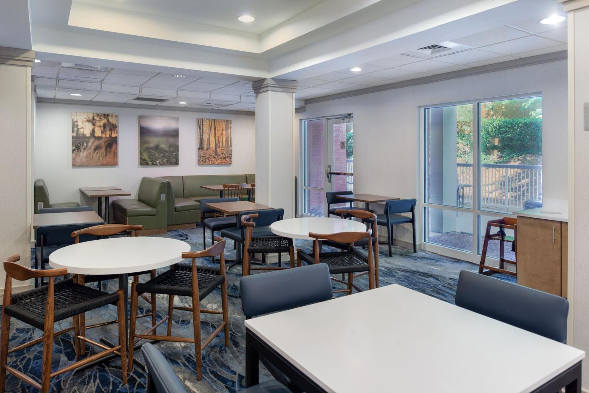 Fairfield Inn & Suites Greensboro Wendover Luaran gambar